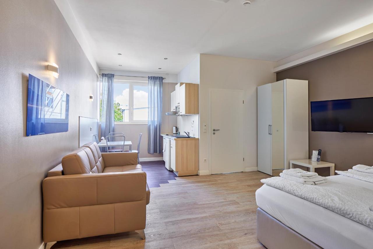 Double Room,1490040424:JPEG