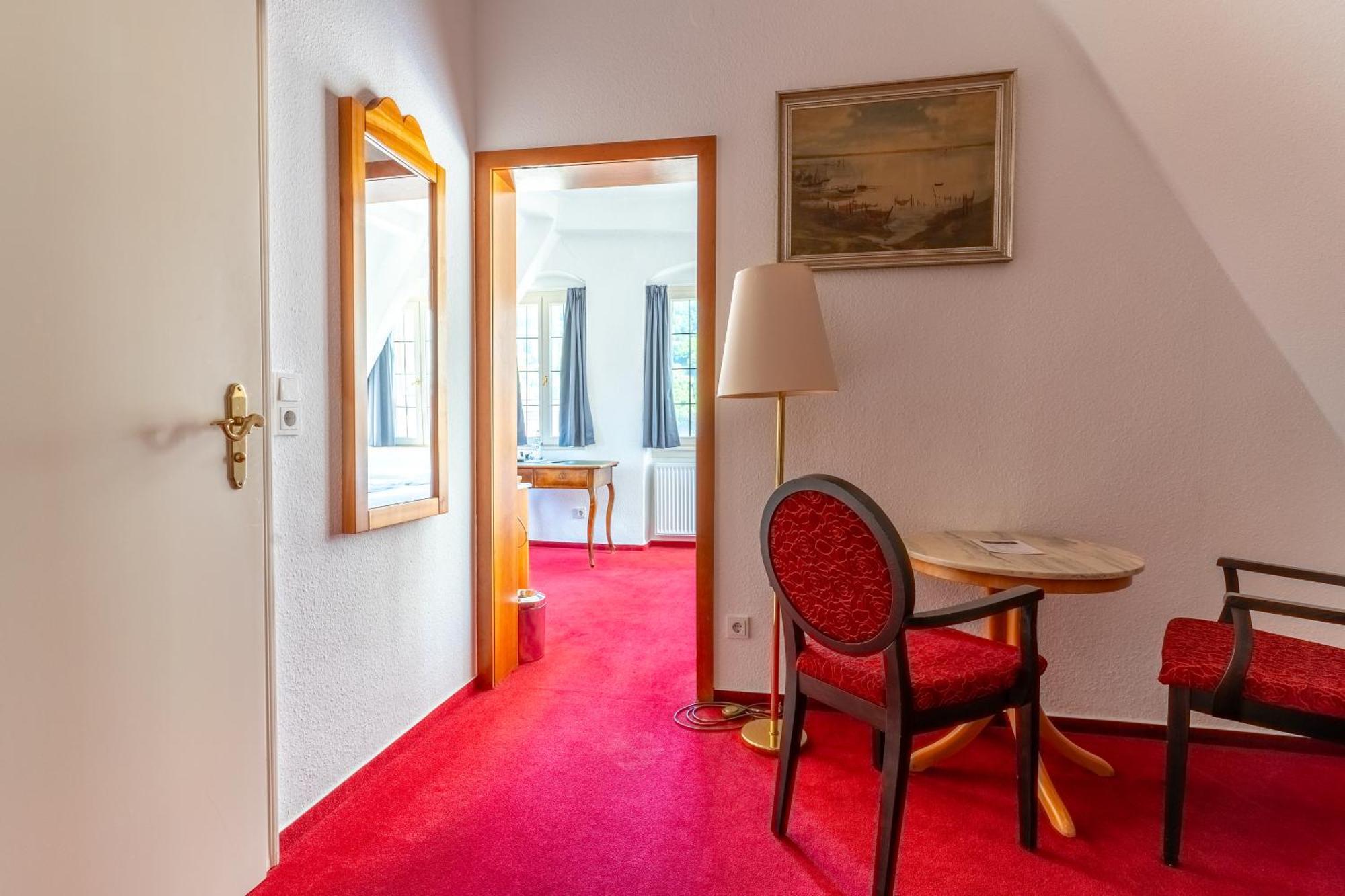 Junior Suite,1689933297:JPEG